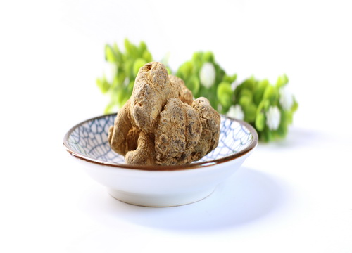 手脚麻木吃三七