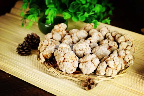 三七粉中有小黑点原因